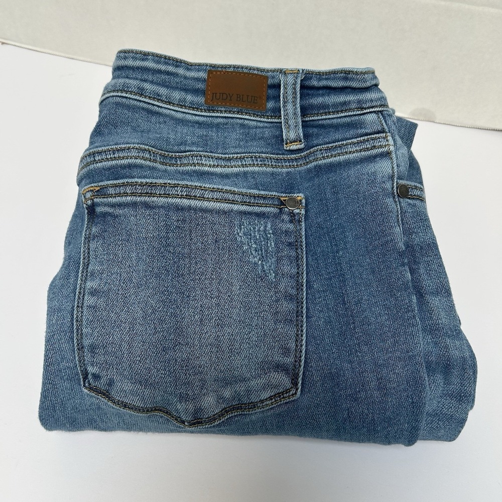 Judy Blue Hi-Rise Slim Fit Denim Jeans Size 13/31 Style #82176 Distressed